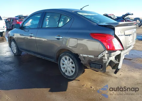2015 Nissan Versa 1.6 S/1.6 S+/1.6 Sl/1.6 Sv из США, поврежденный, VIN 3N1CN7AP9FL818084
